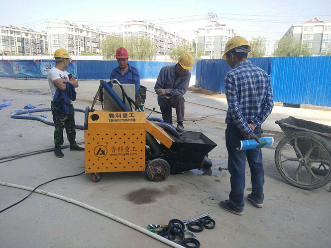 4月30日南京二次結構泵合作中核華興慶云縣中醫(yī)院服務樓項目