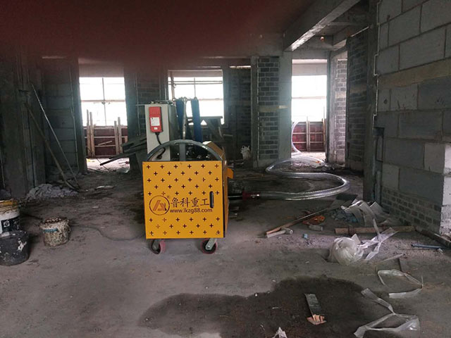 二次結構泵施工現(xiàn)場